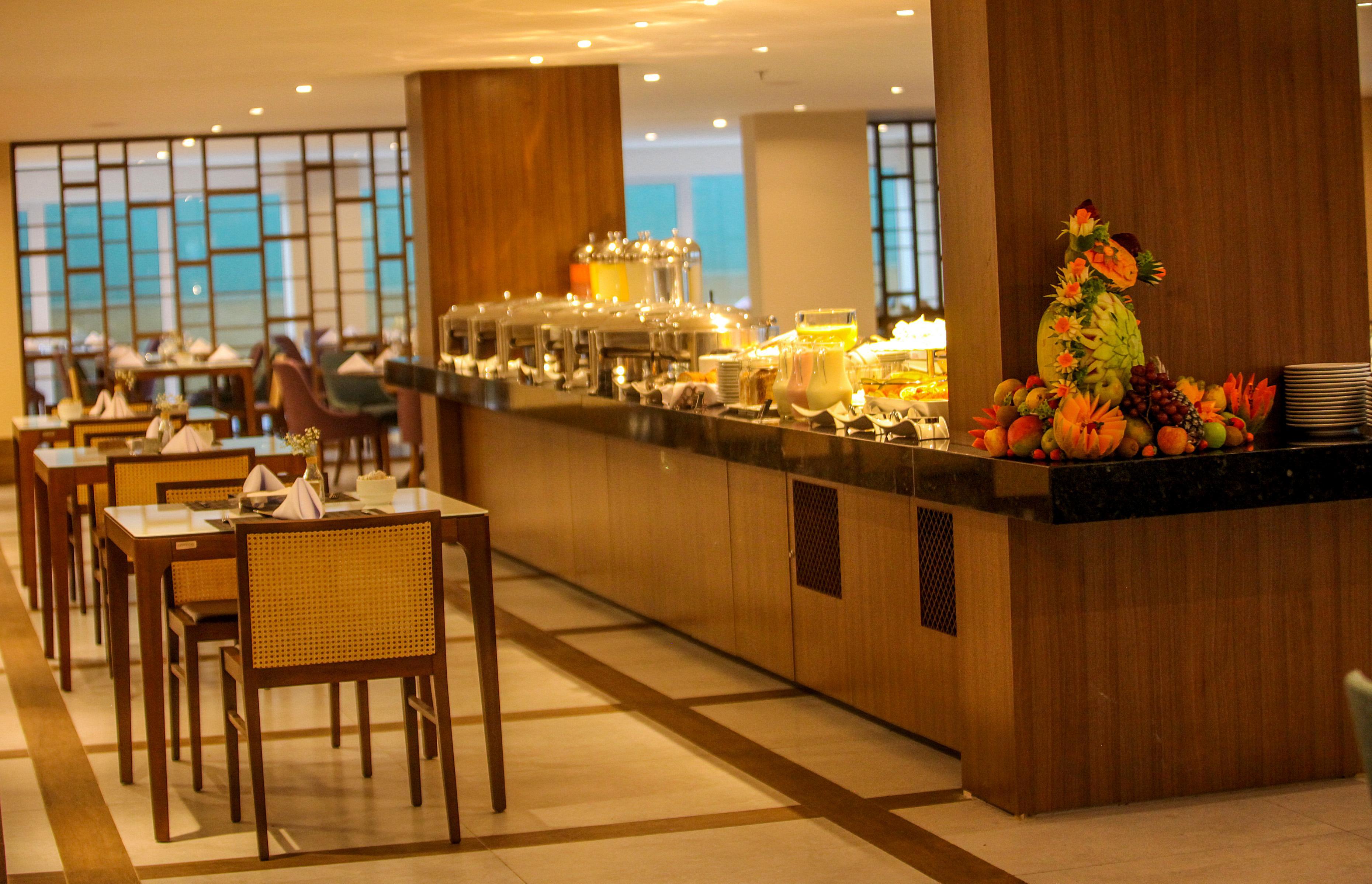 Gran Mareiro Hotel Fortaleza  Luaran gambar The buffet at the hotel