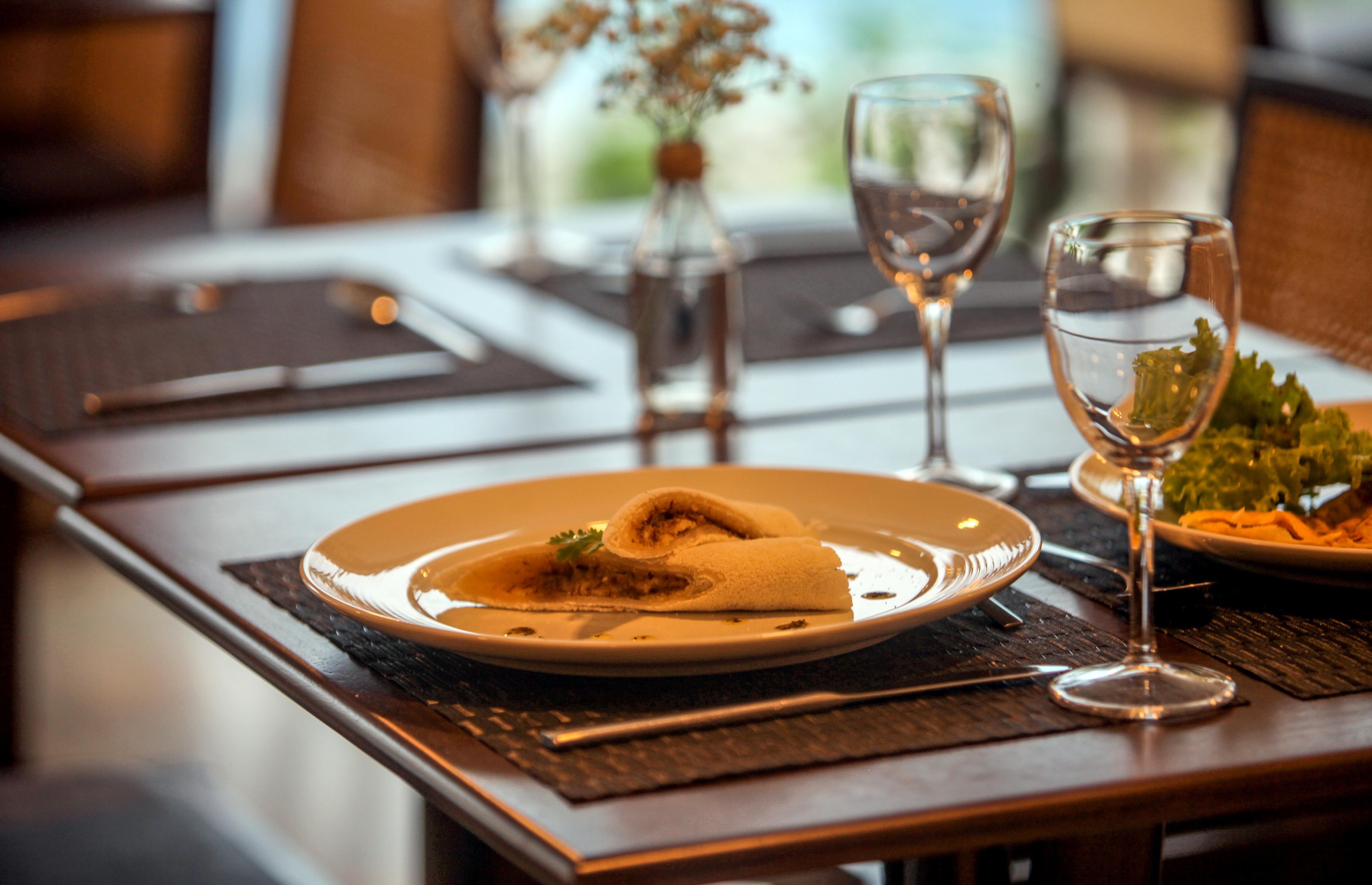 Gran Mareiro Hotel Fortaleza  Luaran gambar A place setting